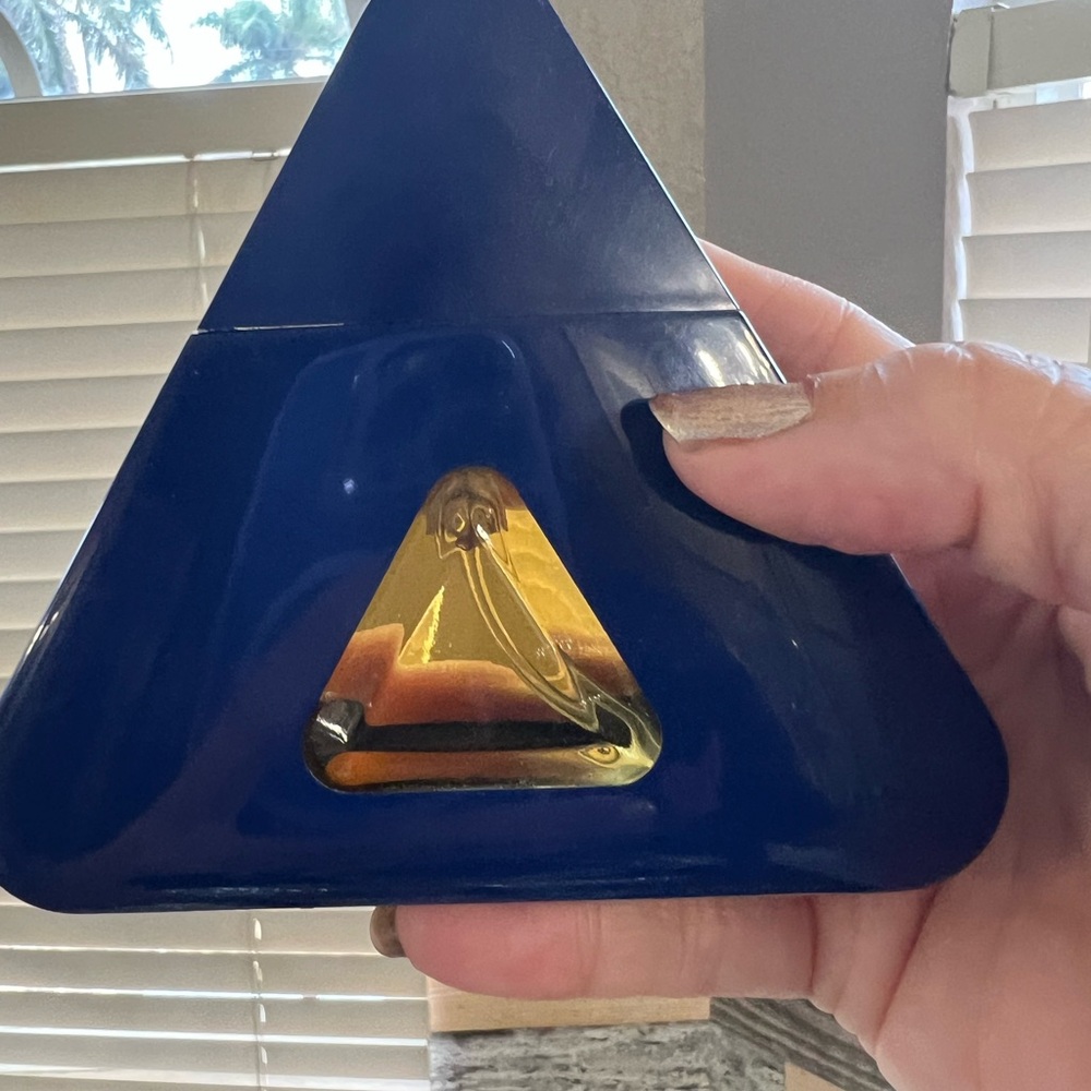 Liz Claiborne Blue Eau de Toilette Spray